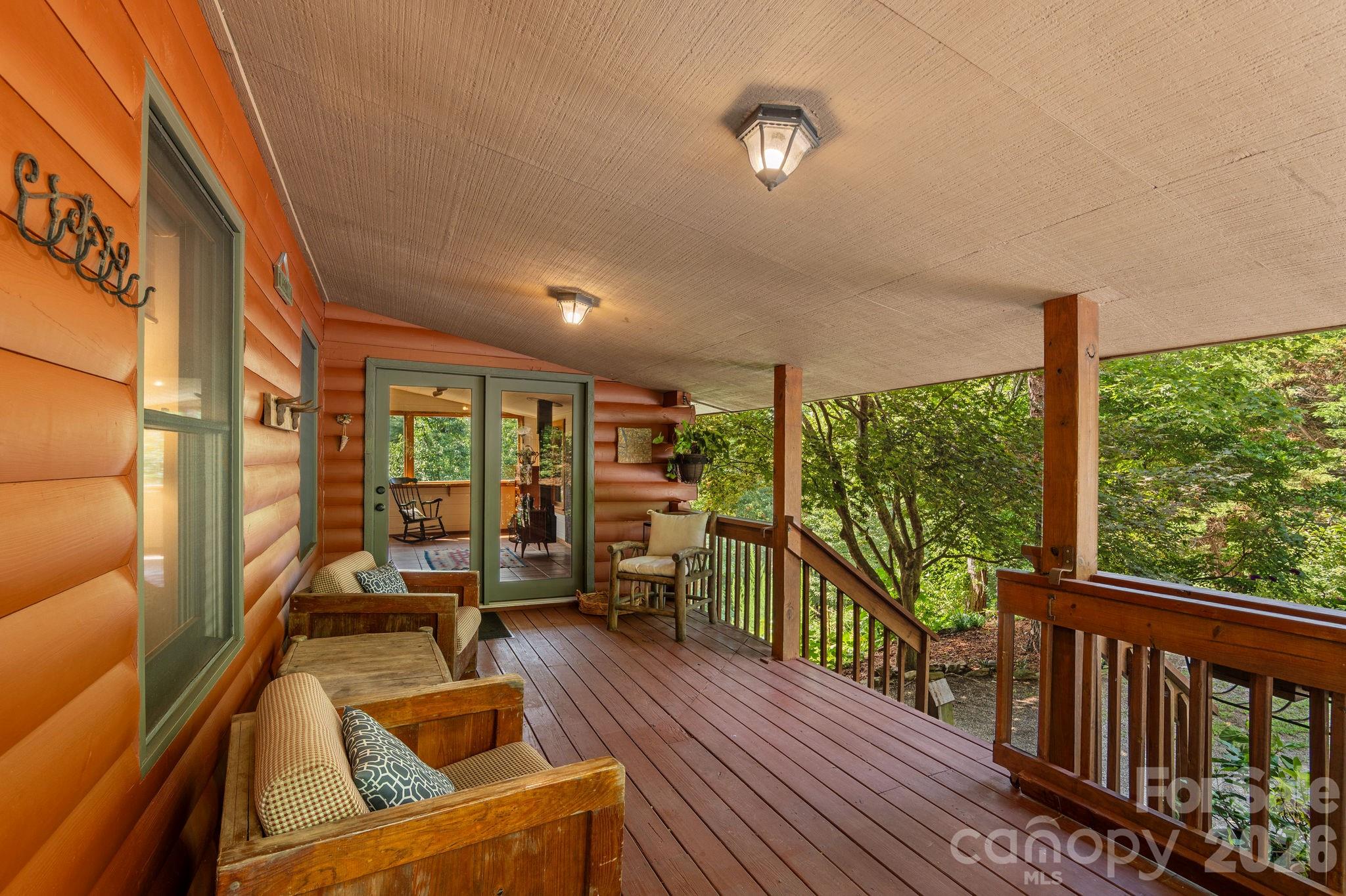 150 Avondale Ridge Road — Asheville