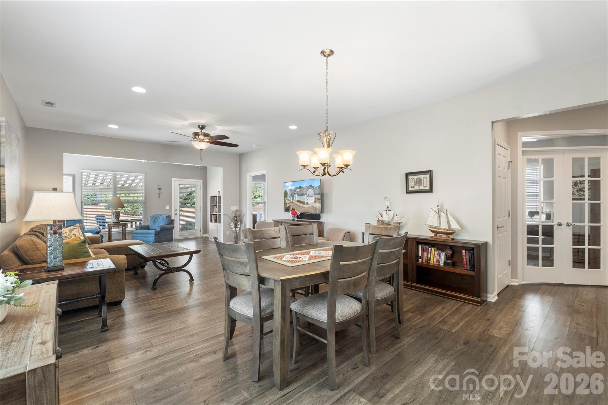 20237 Dovekie Lane — Fort Mill