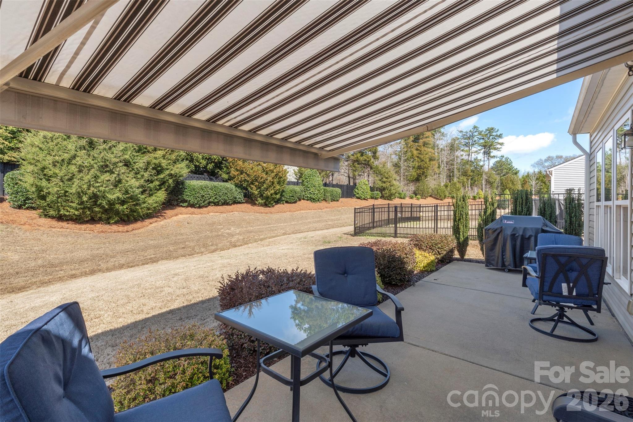 20237 Dovekie Lane — Fort Mill