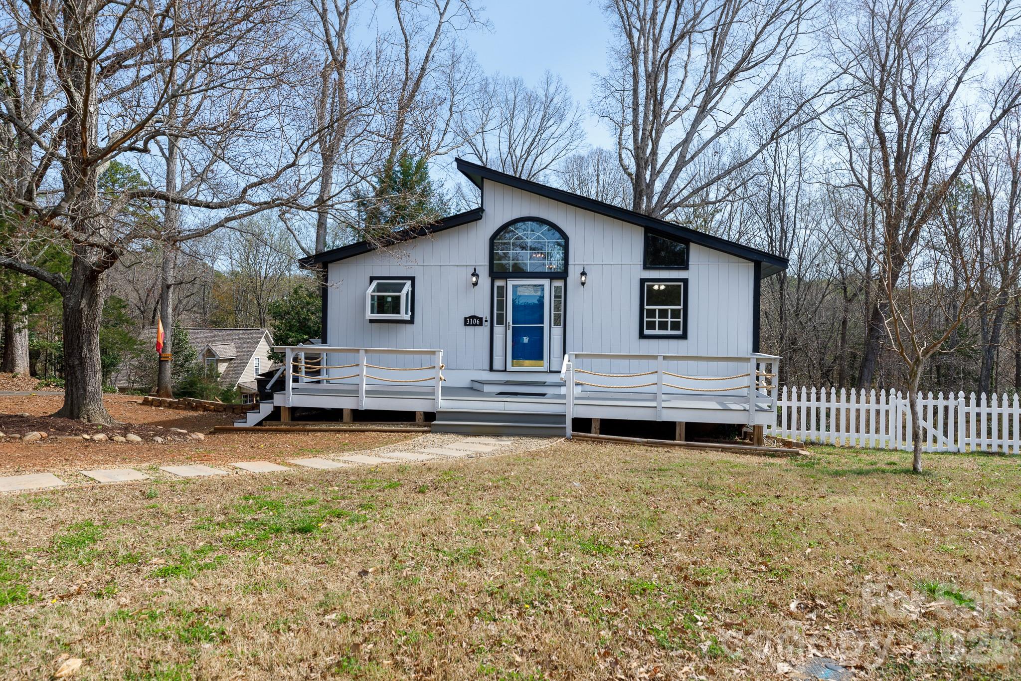 3106 Point Clear Drive — Tega Cay