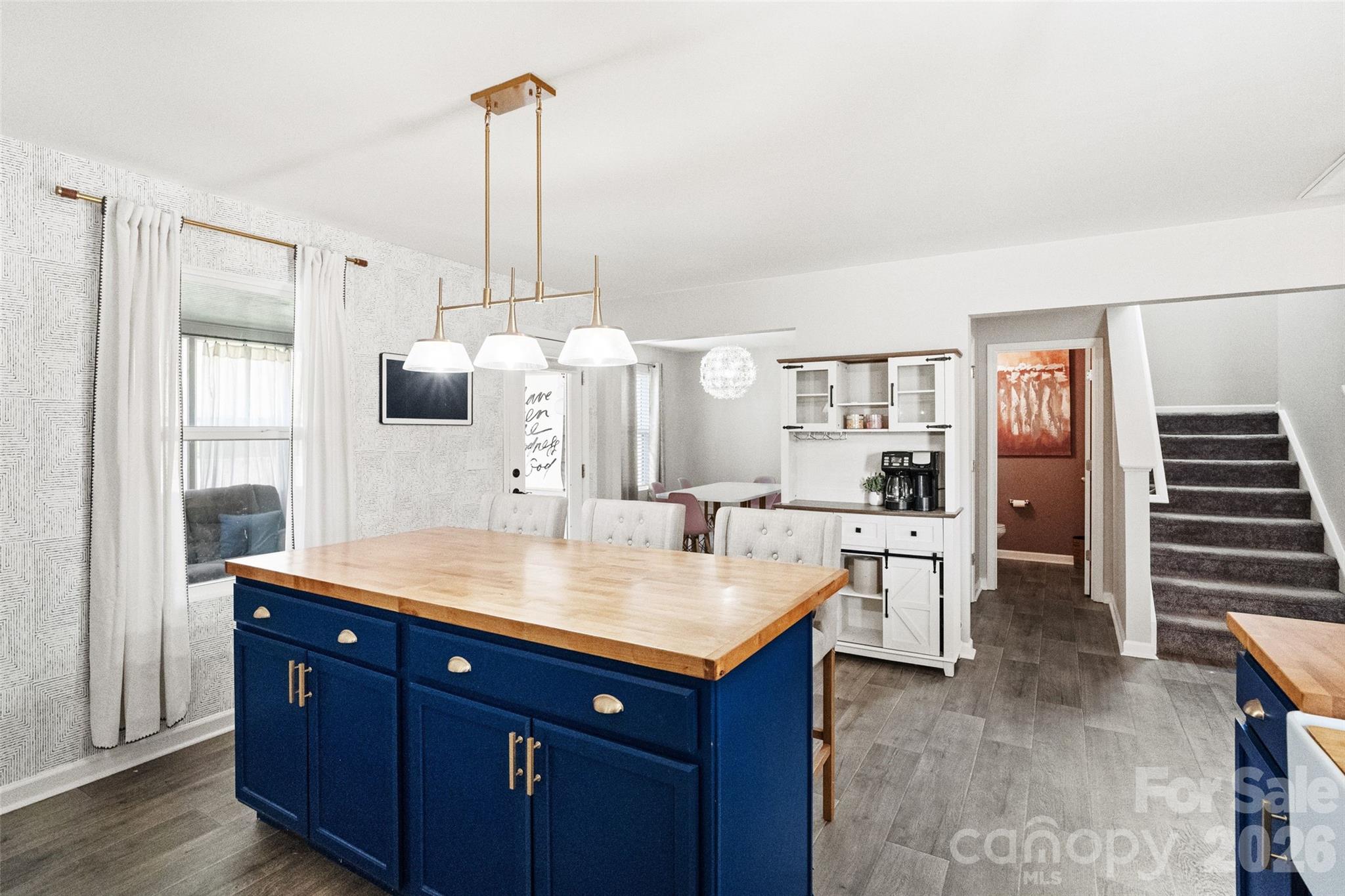 1525 Cazador Lane — York