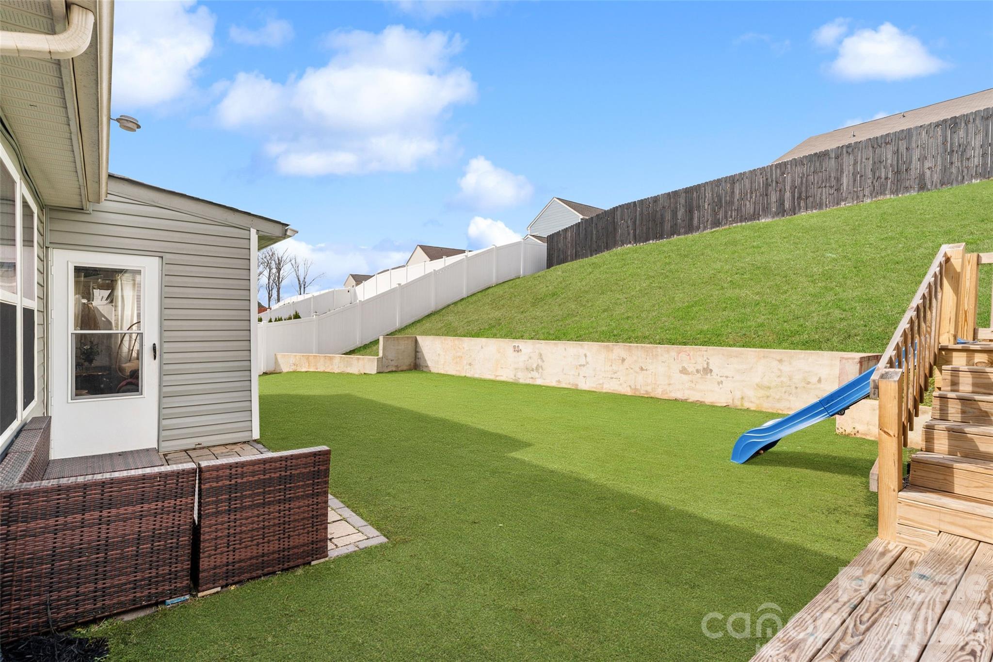 1525 Cazador Lane — York
