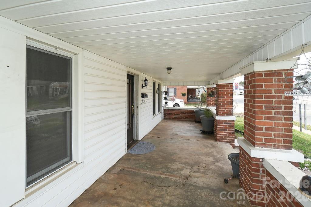 606 Main Street — China Grove