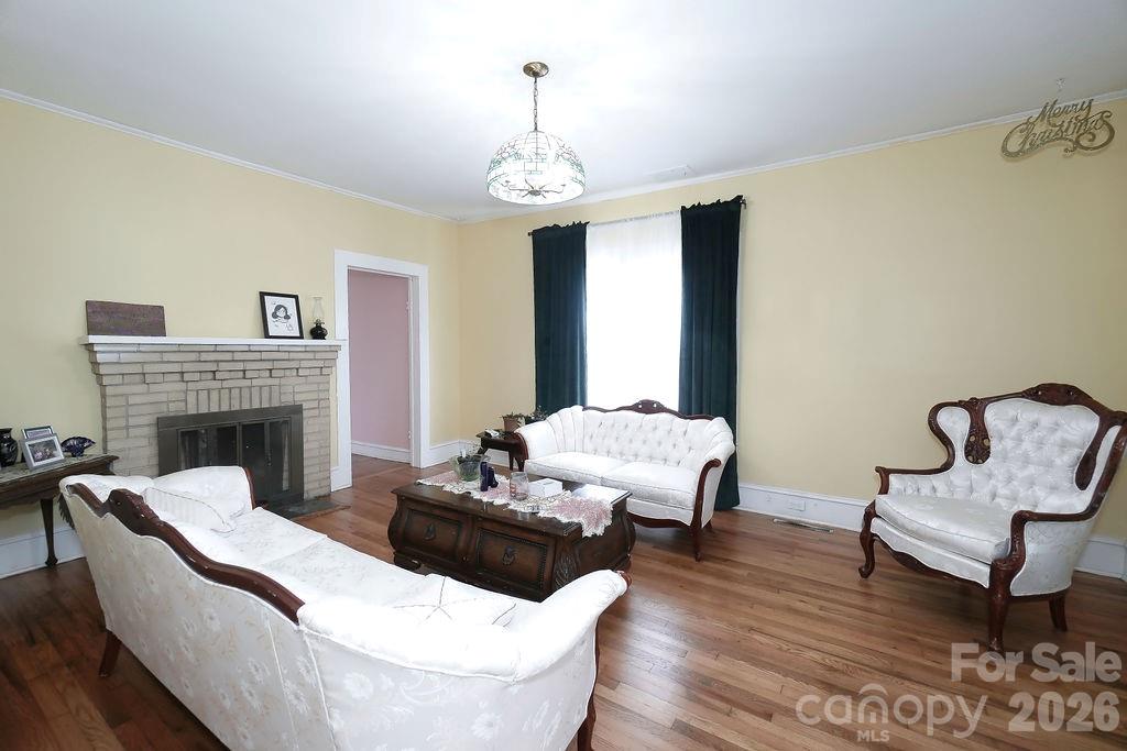 606 Main Street — China Grove