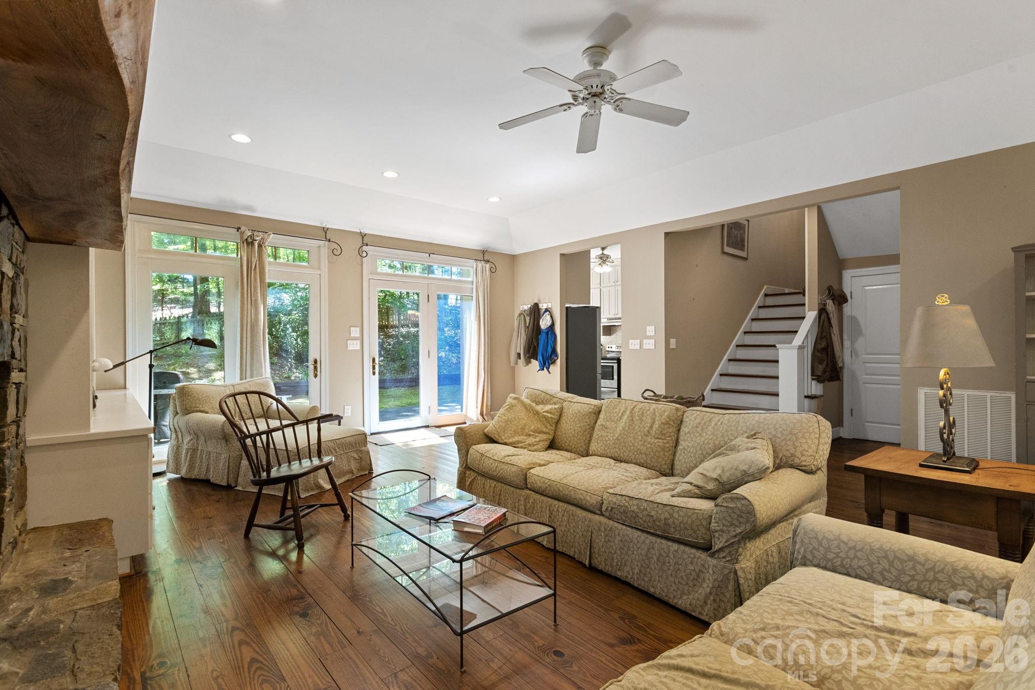 2825 Hunting Country Road — Tryon