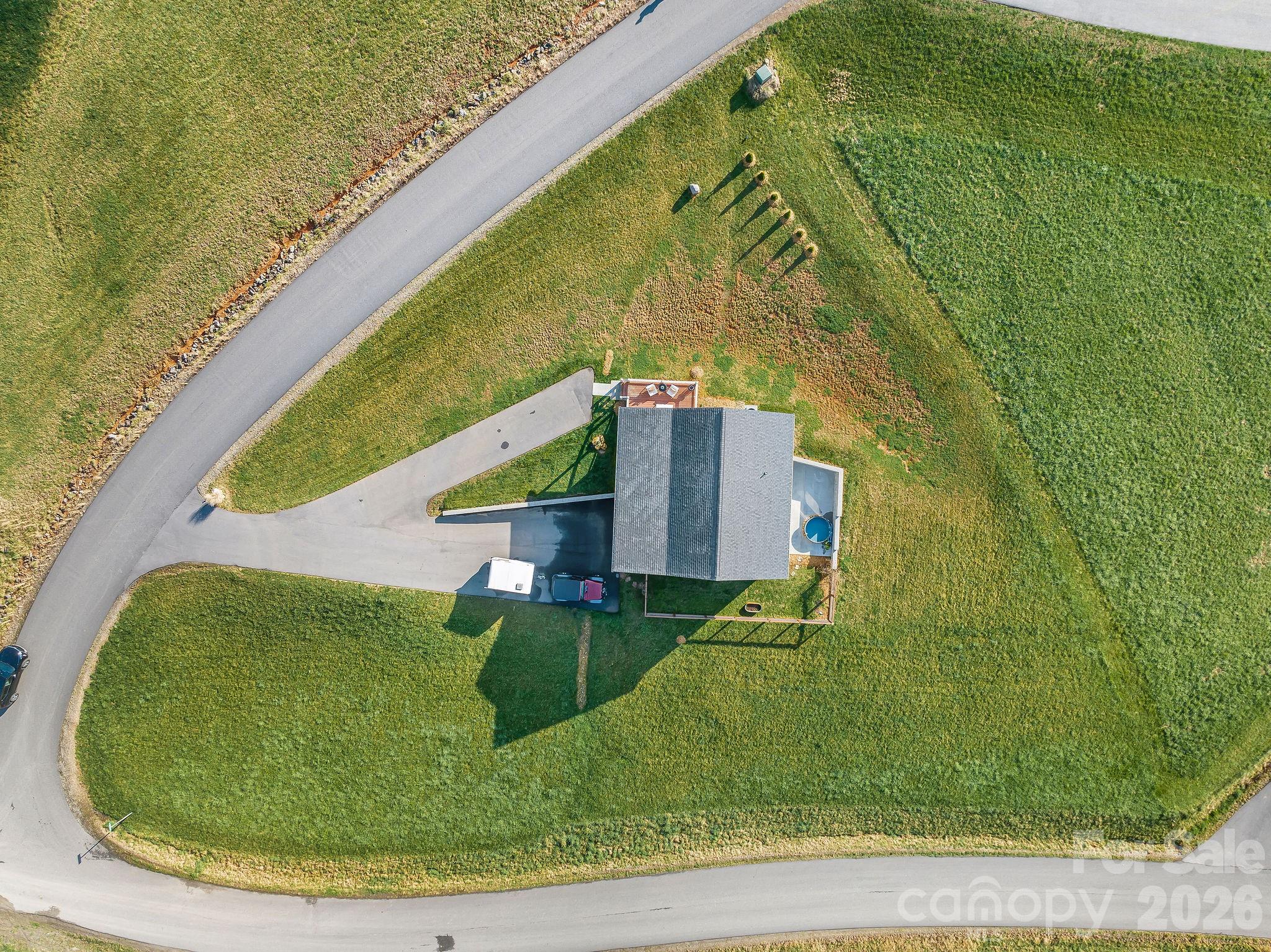 38 Sunrise Drive — Mars Hill
