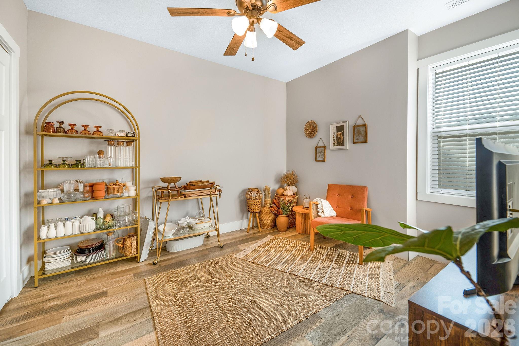 38 Sunrise Drive — Mars Hill