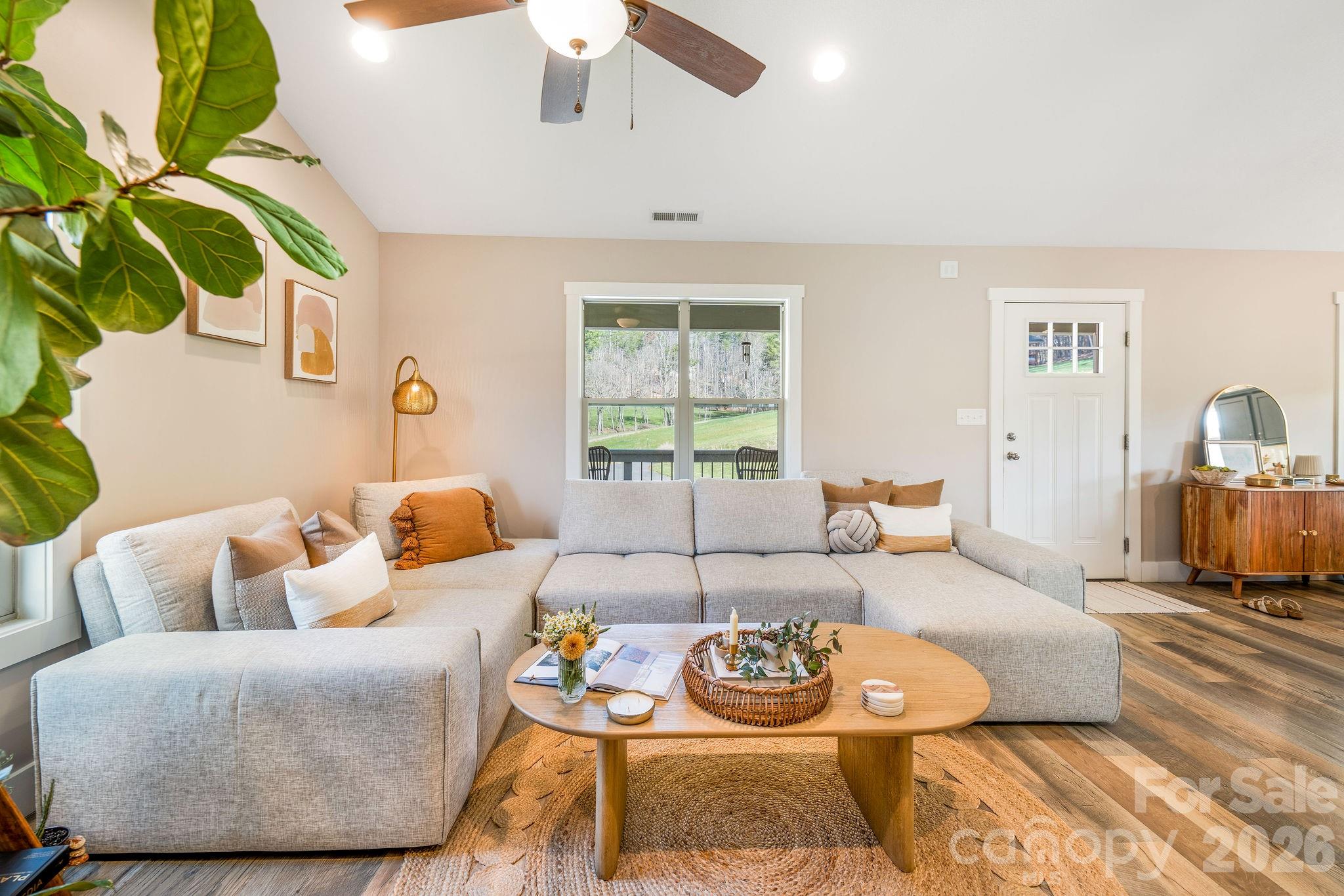 38 Sunrise Drive — Mars Hill