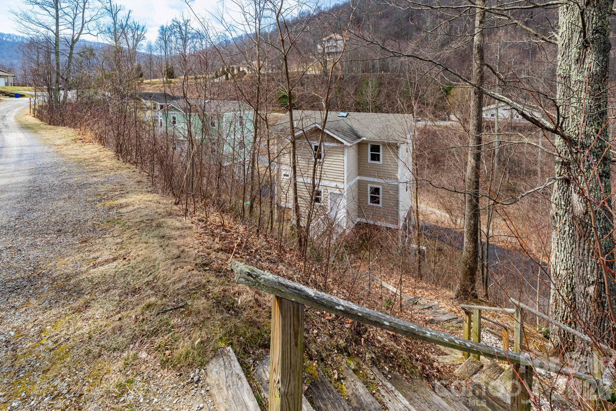14 Lila Lane — Clyde