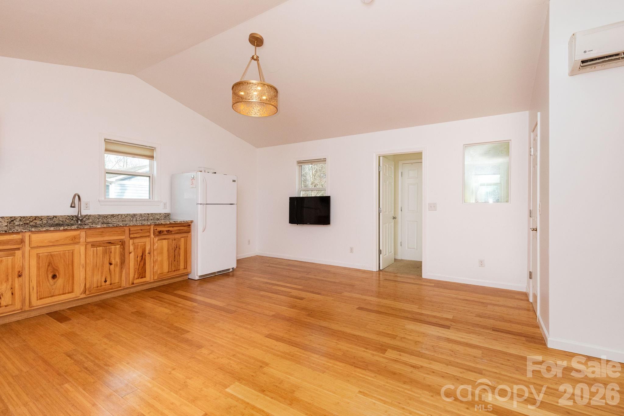 14 Lila Lane — Clyde