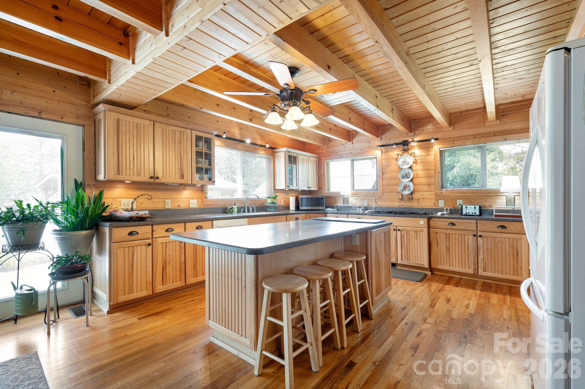 90 Jonestown Road — Asheville