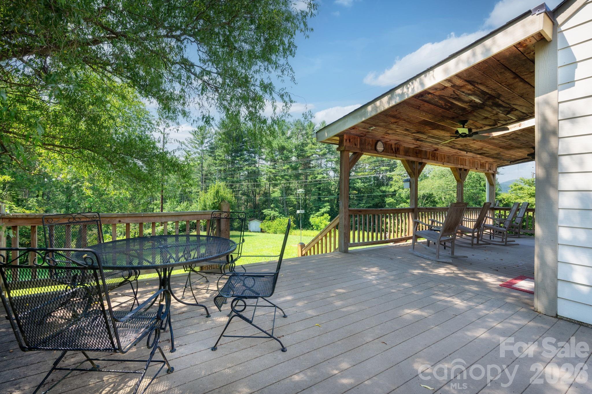 90 Jonestown Road — Asheville