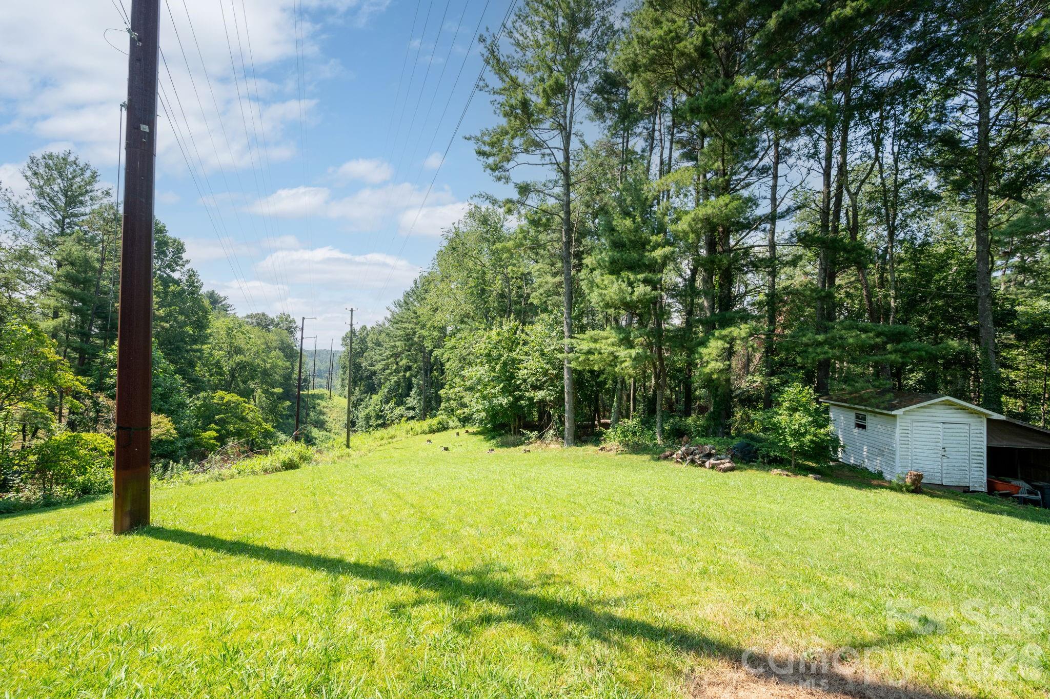 90 Jonestown Road — Asheville
