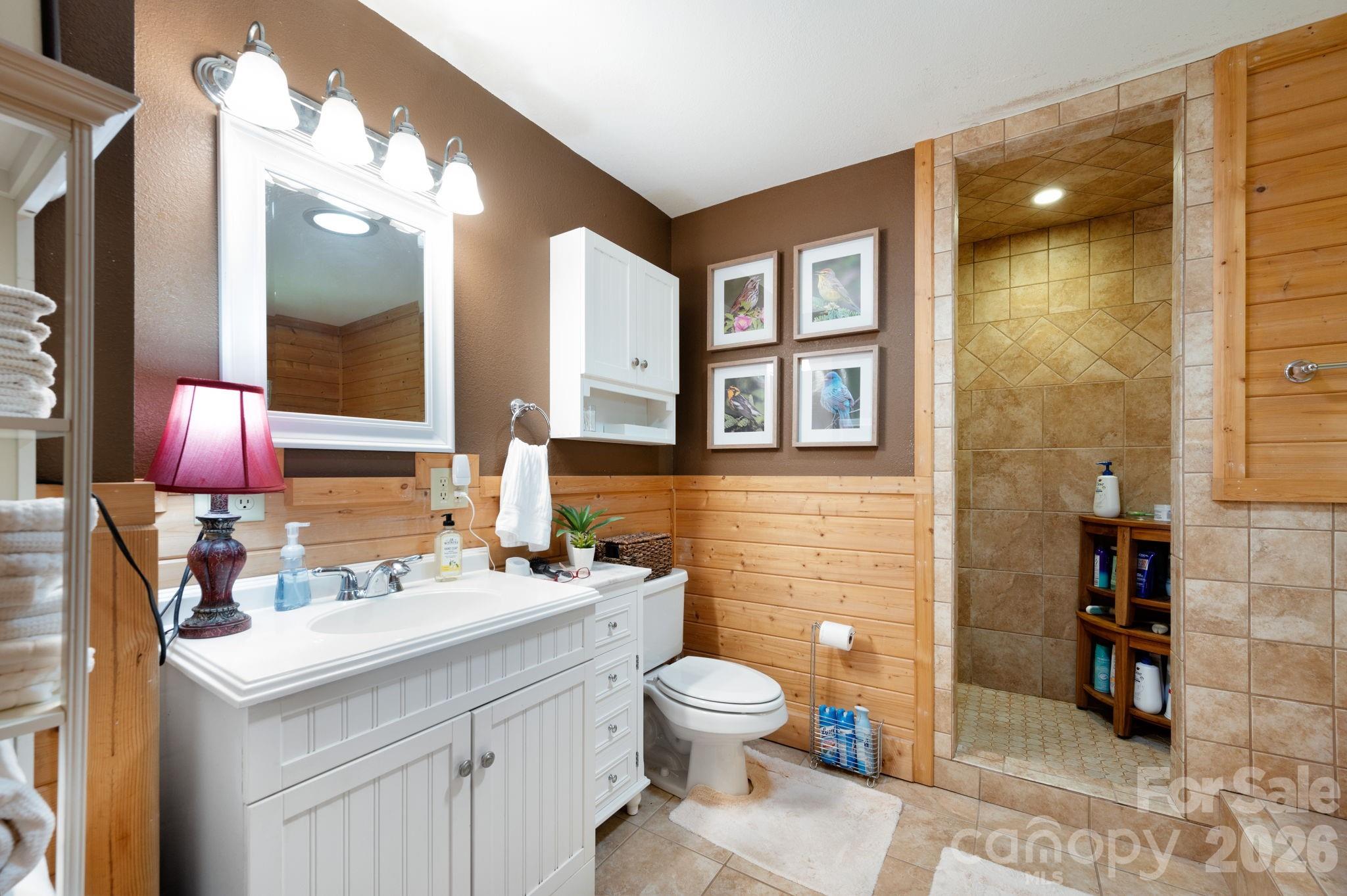 90 Jonestown Road — Asheville