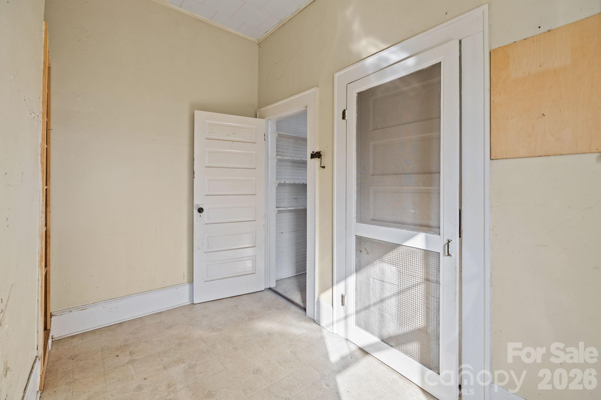 208 S Myrtle School Road — Gastonia