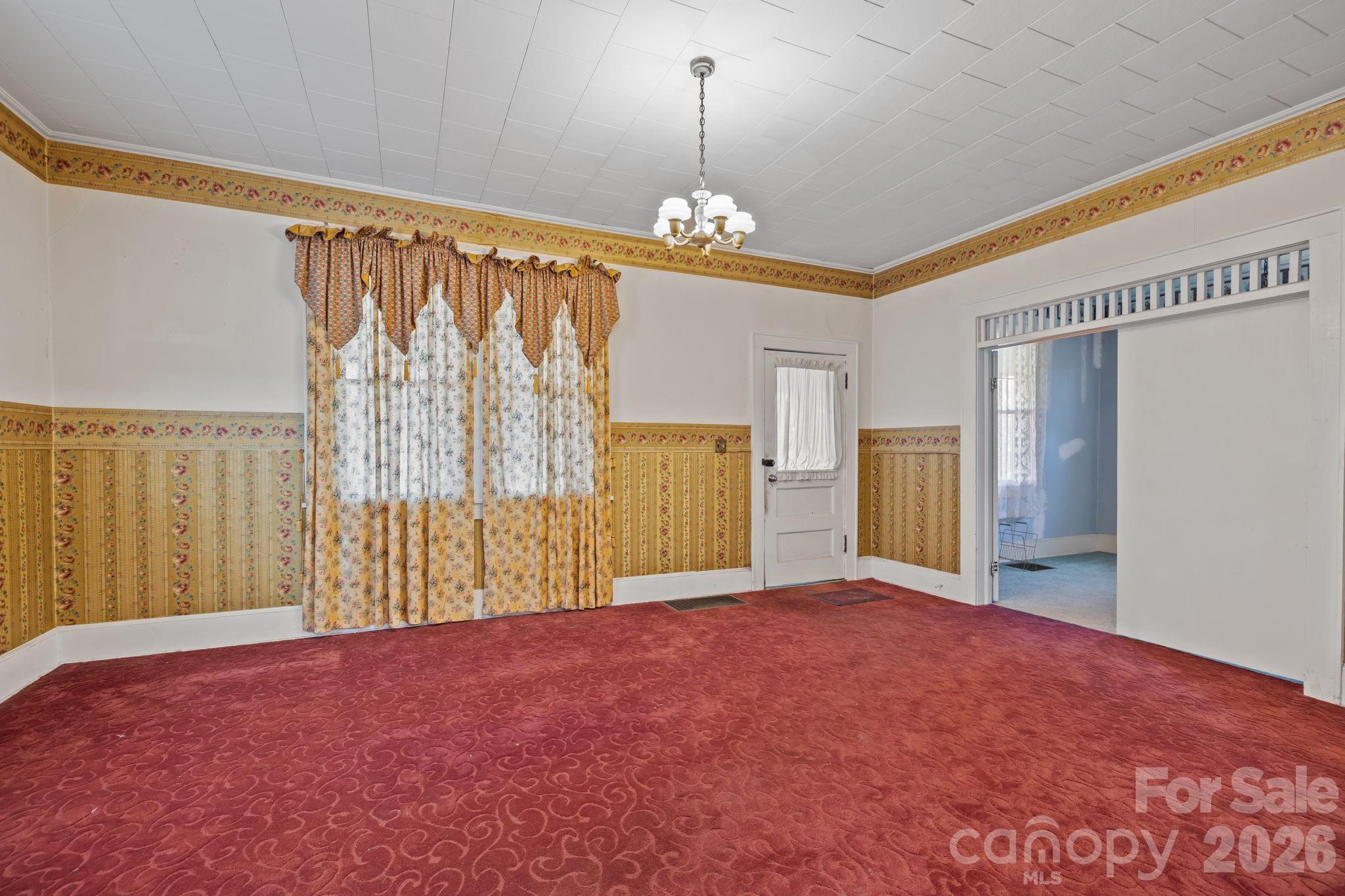208 S Myrtle School Road — Gastonia