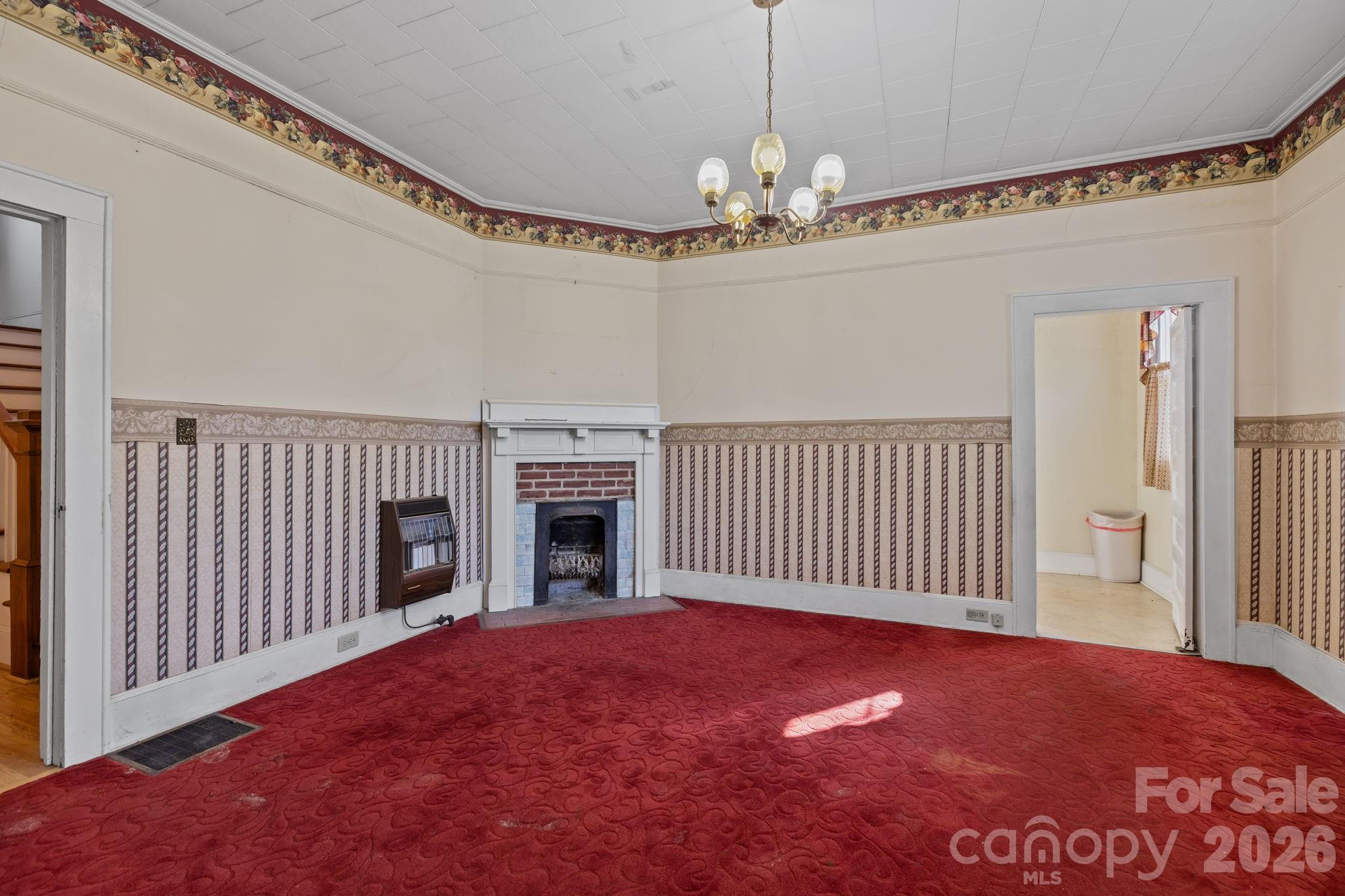 208 S Myrtle School Road — Gastonia