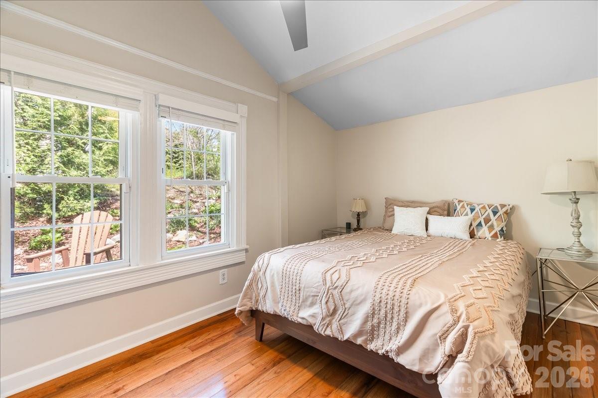 14 Woodrow Avenue — Asheville
