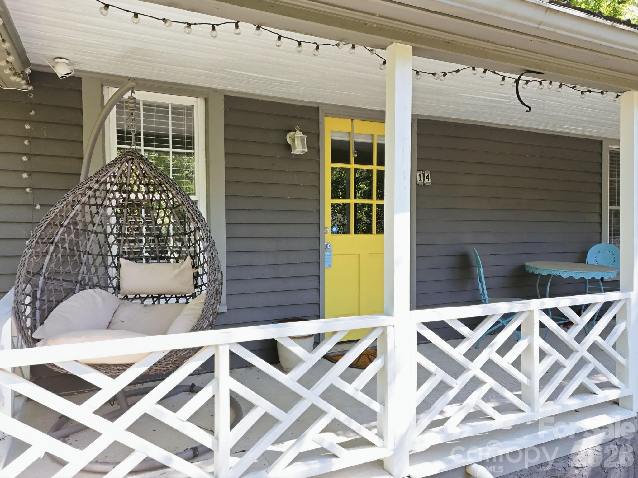 14 Woodrow Avenue — Asheville