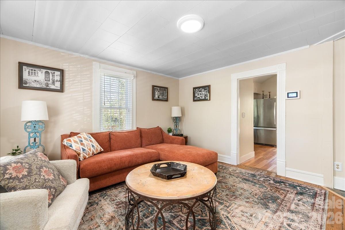 14 Woodrow Avenue — Asheville