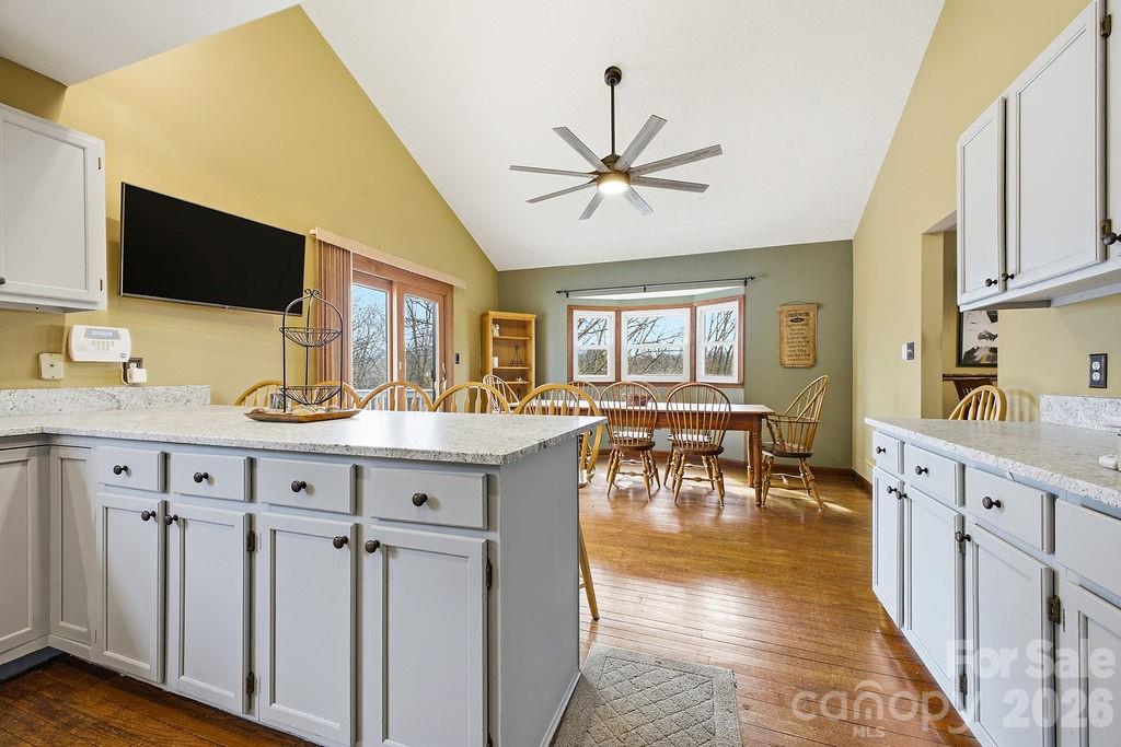93 Hidden Falls Drive — Asheville
