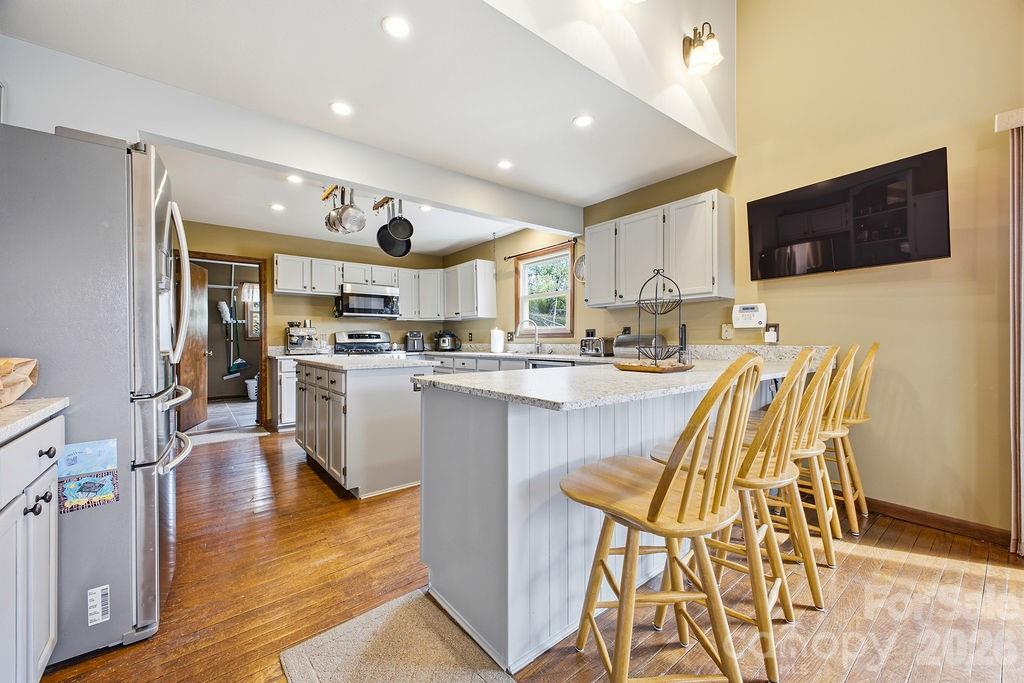 93 Hidden Falls Drive — Asheville