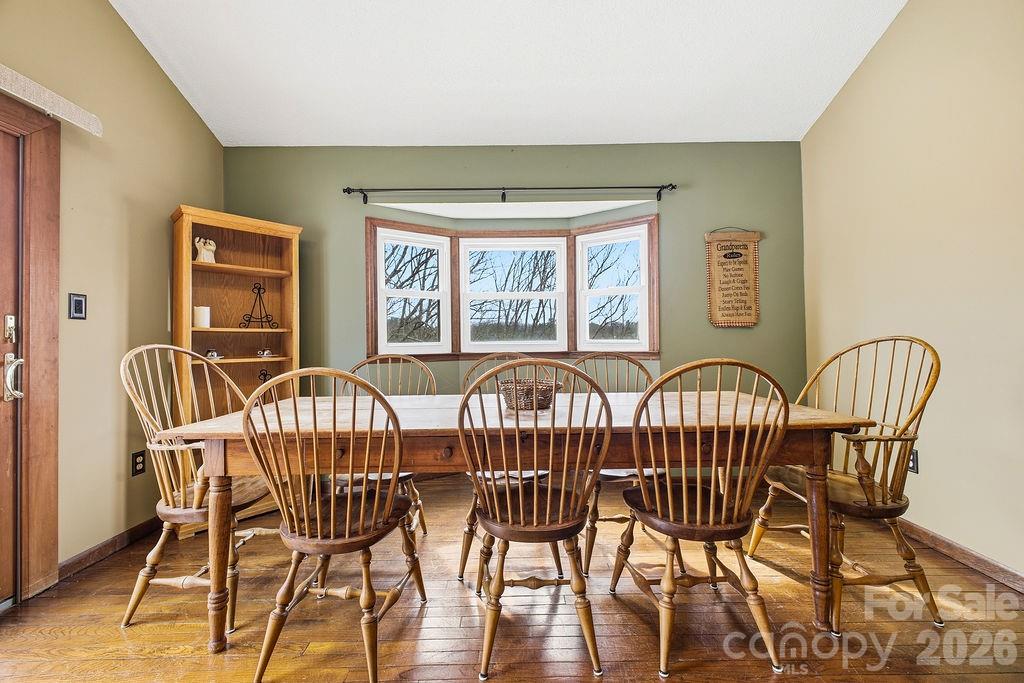 93 Hidden Falls Drive — Asheville
