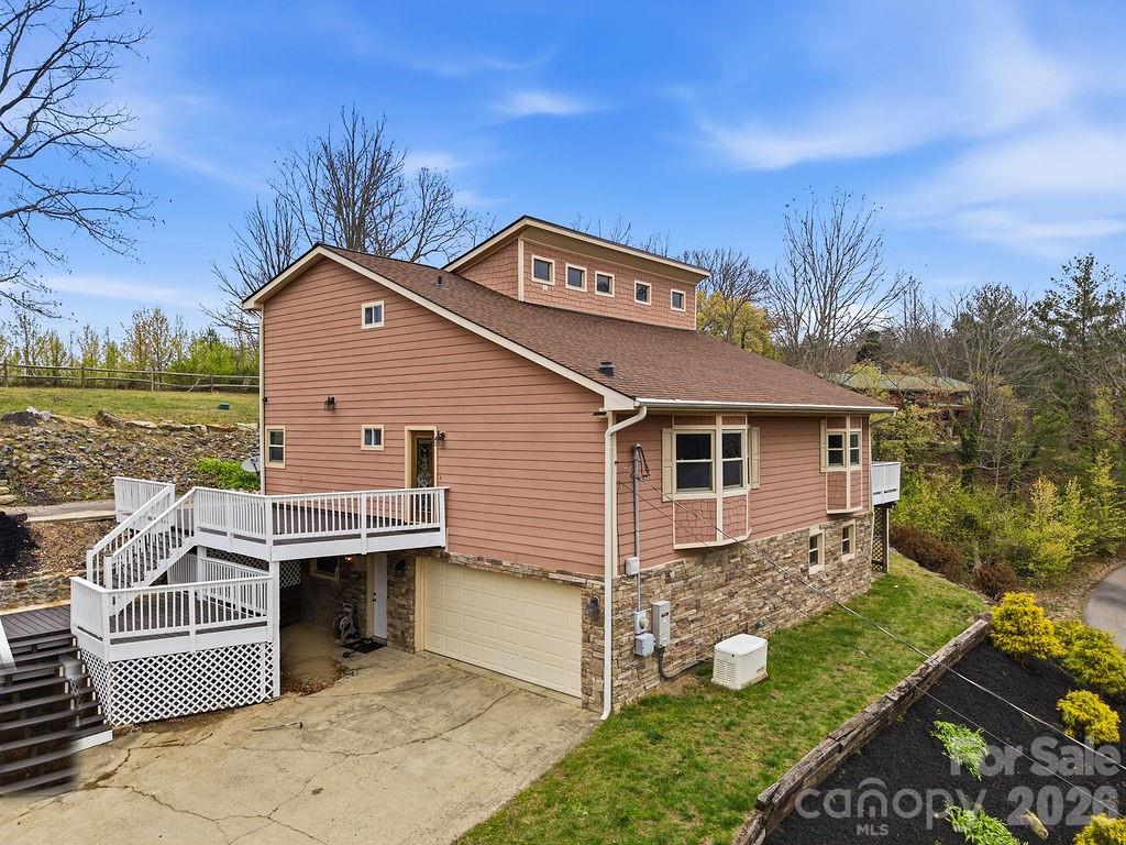 93 Hidden Falls Drive — Asheville