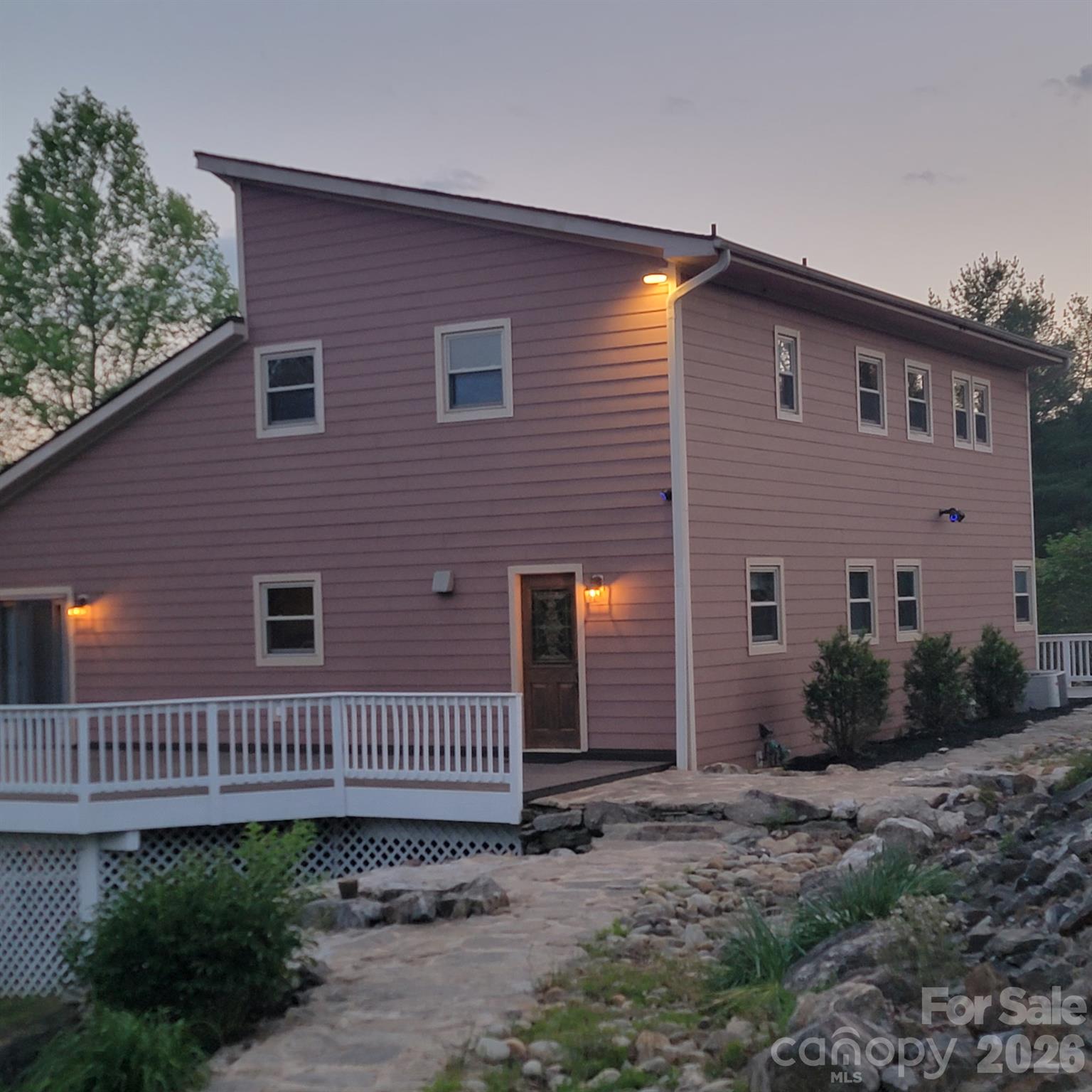 93 Hidden Falls Drive — Asheville