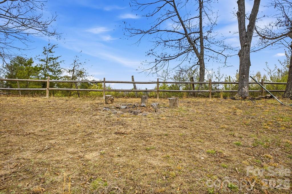 93 Hidden Falls Drive — Asheville