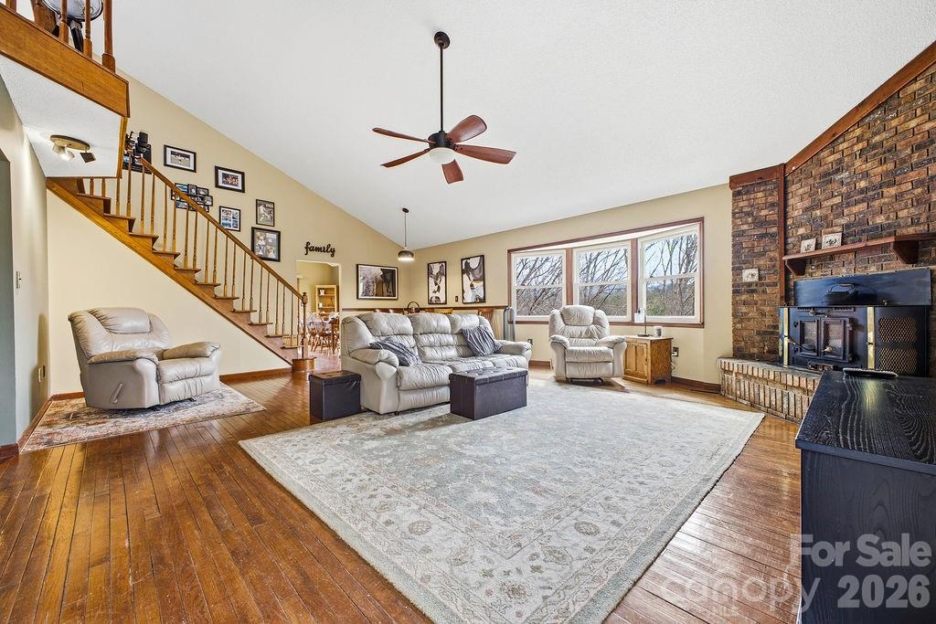 93 Hidden Falls Drive — Asheville