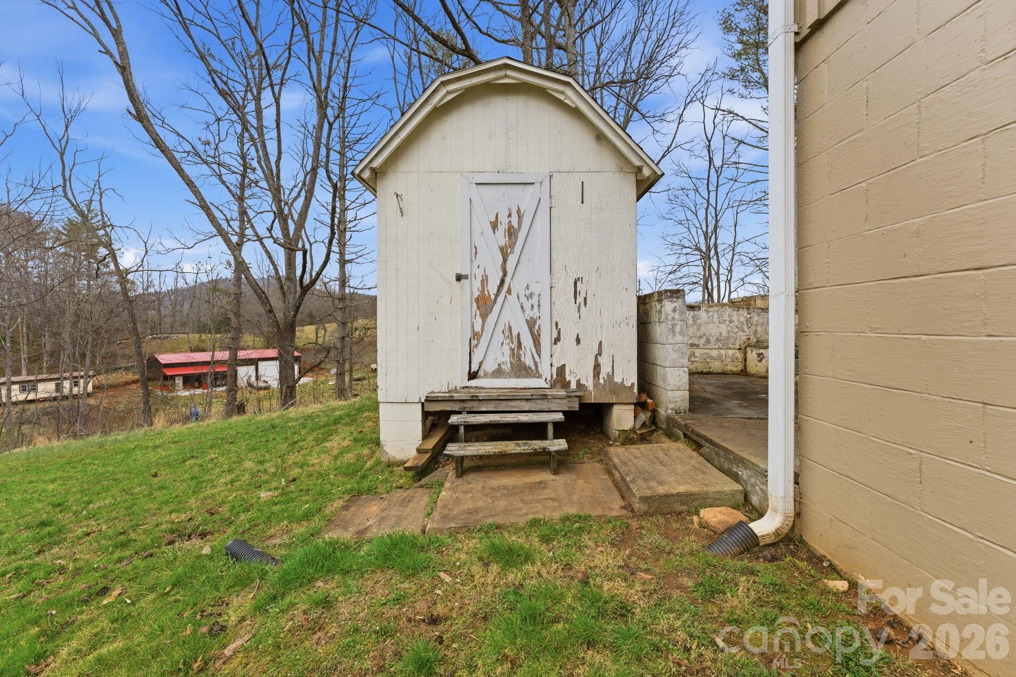 3920 Bryson City Road — Franklin