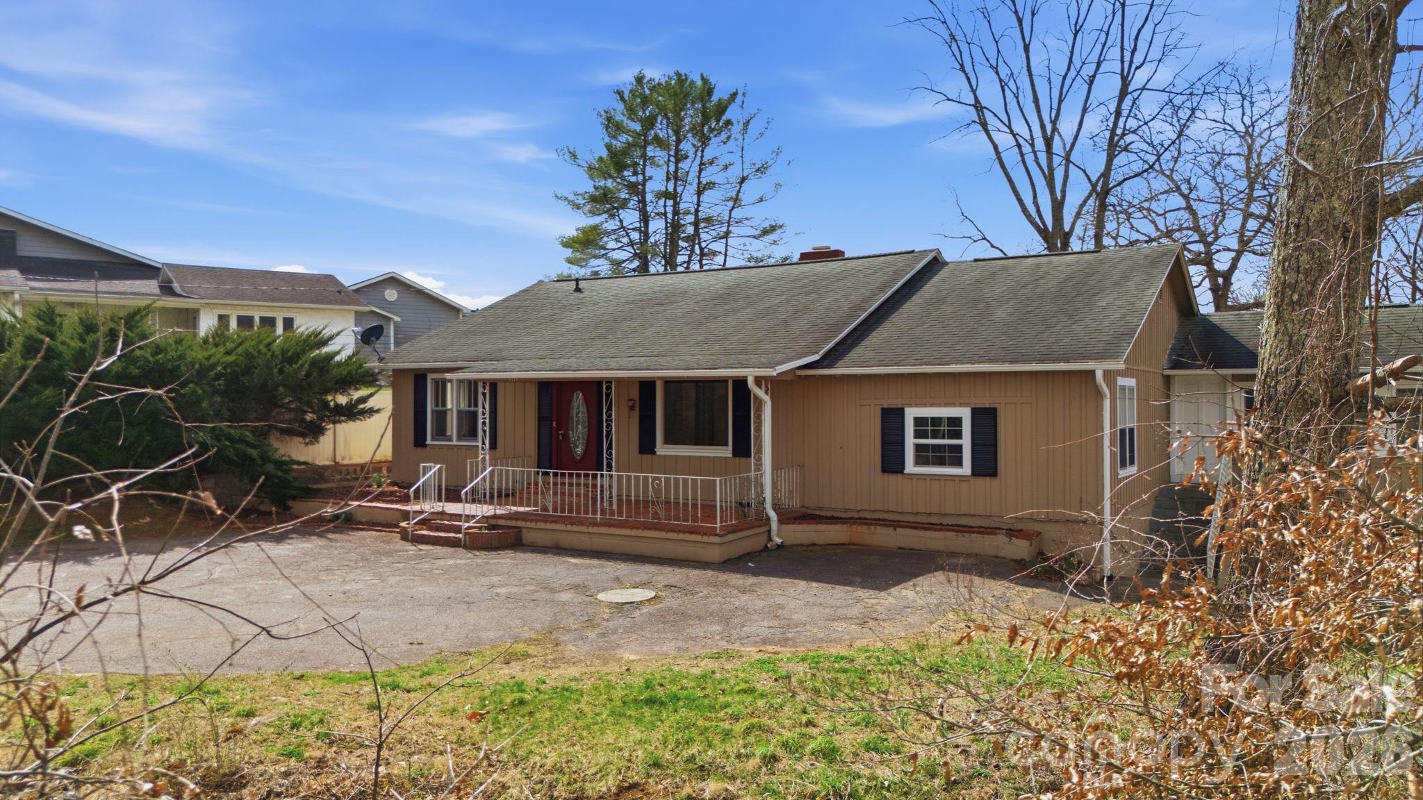 3920 Bryson City Road — Franklin