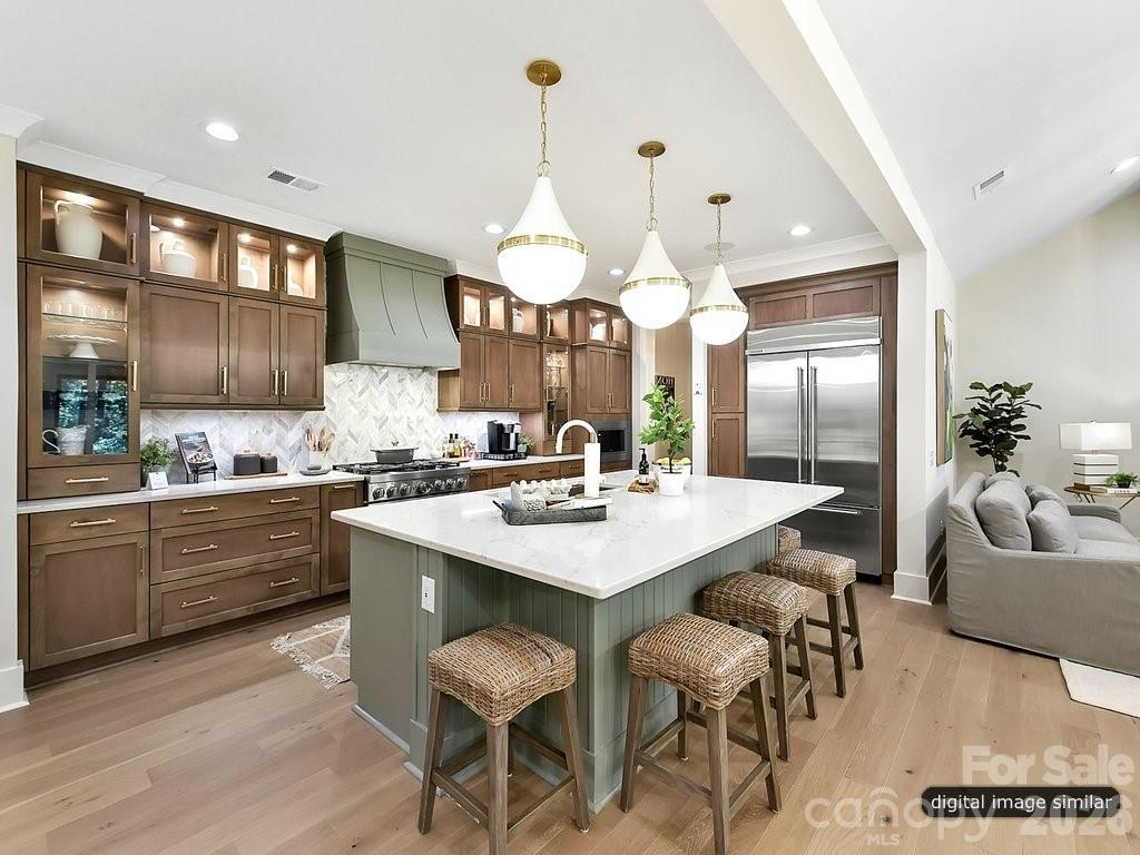 1002 Kingbird Lane #7 — Clover