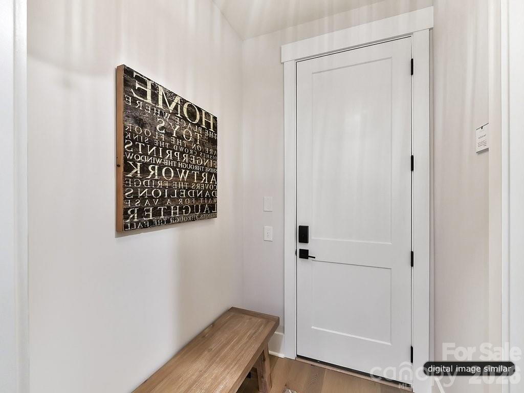 1002 Kingbird Lane #7 — Clover