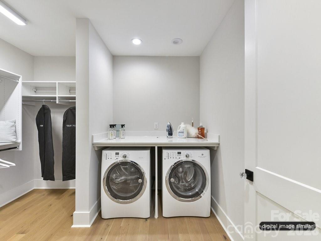 1002 Kingbird Lane #7 — Clover
