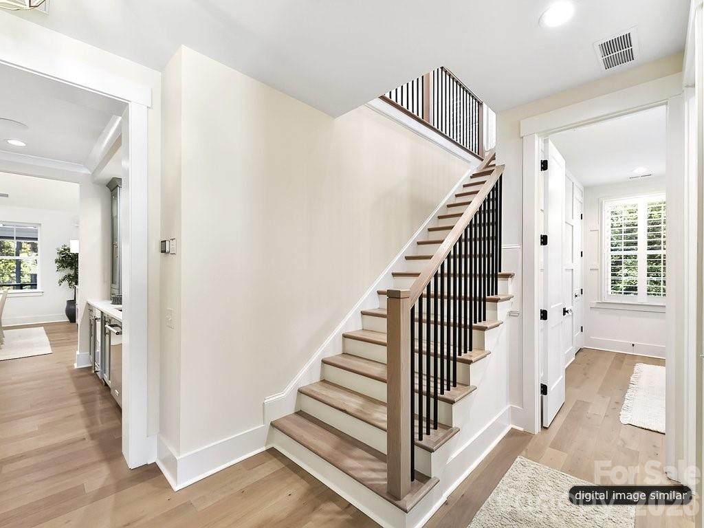 1002 Kingbird Lane #7 — Clover