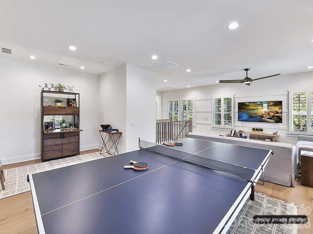1002 Kingbird Lane #7 — Clover