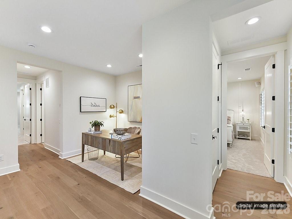 1002 Kingbird Lane #7 — Clover