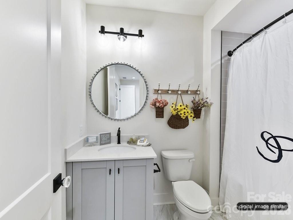 1002 Kingbird Lane #7 — Clover
