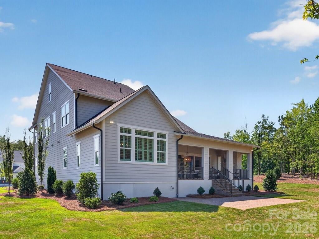 1002 Kingbird Lane #7 — Clover