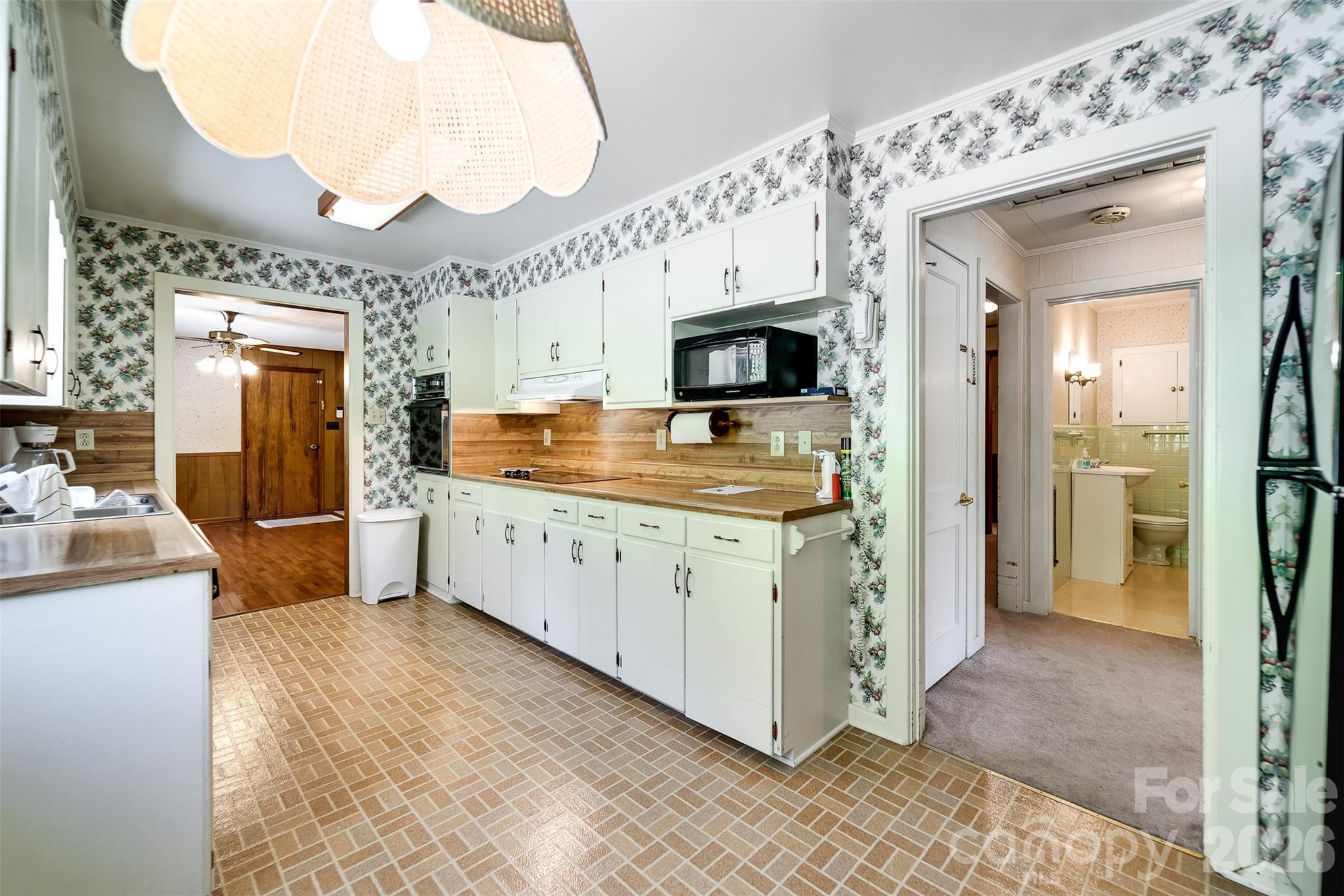 144 Cherry Street — Sylva