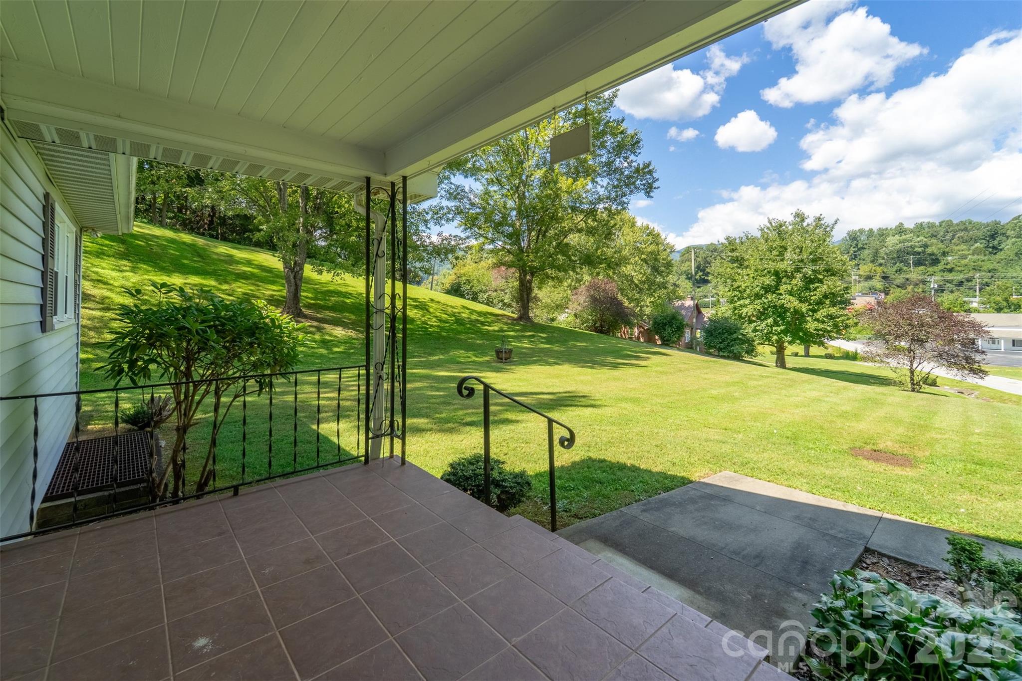 144 Cherry Street — Sylva