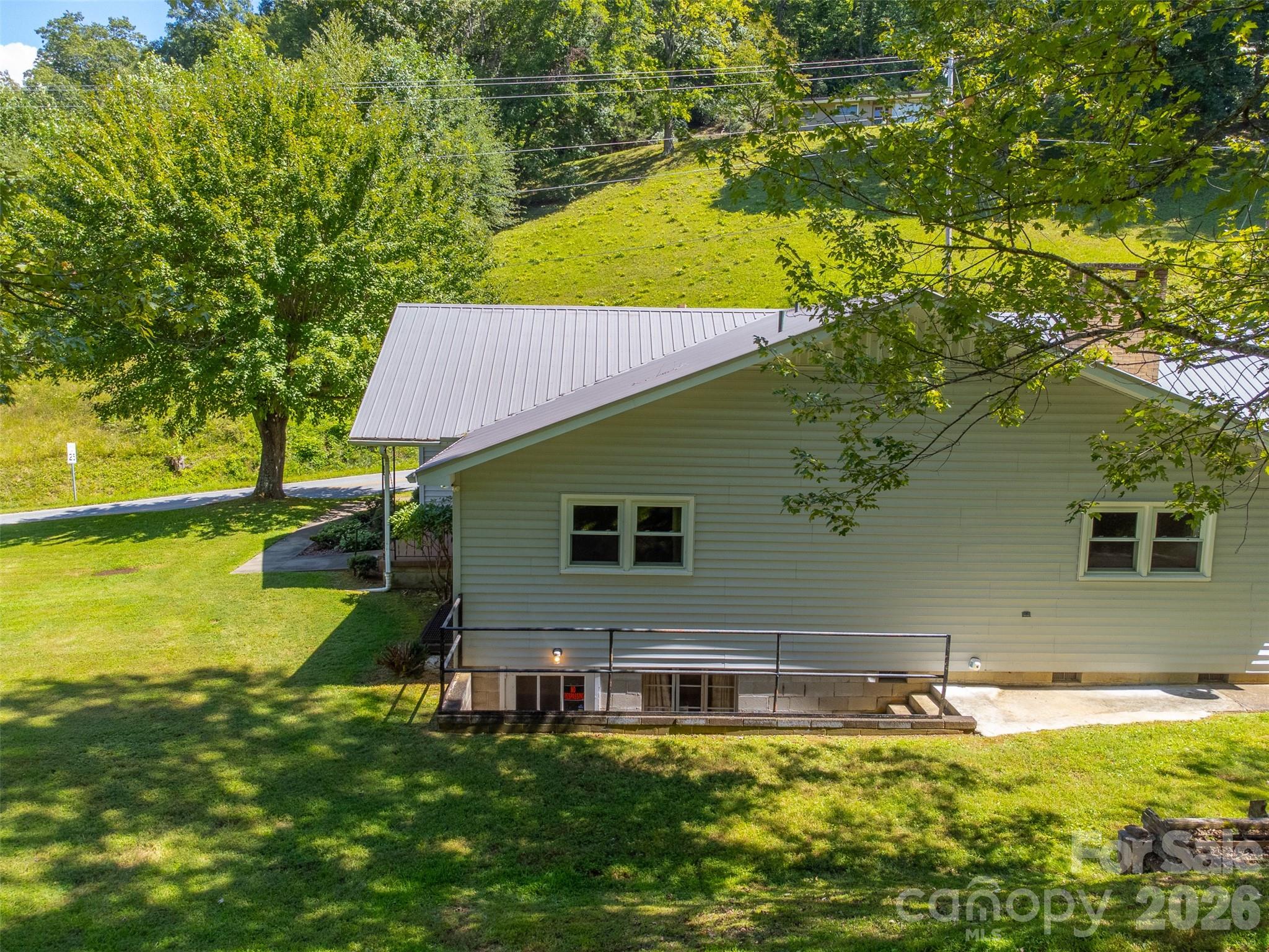 144 Cherry Street — Sylva