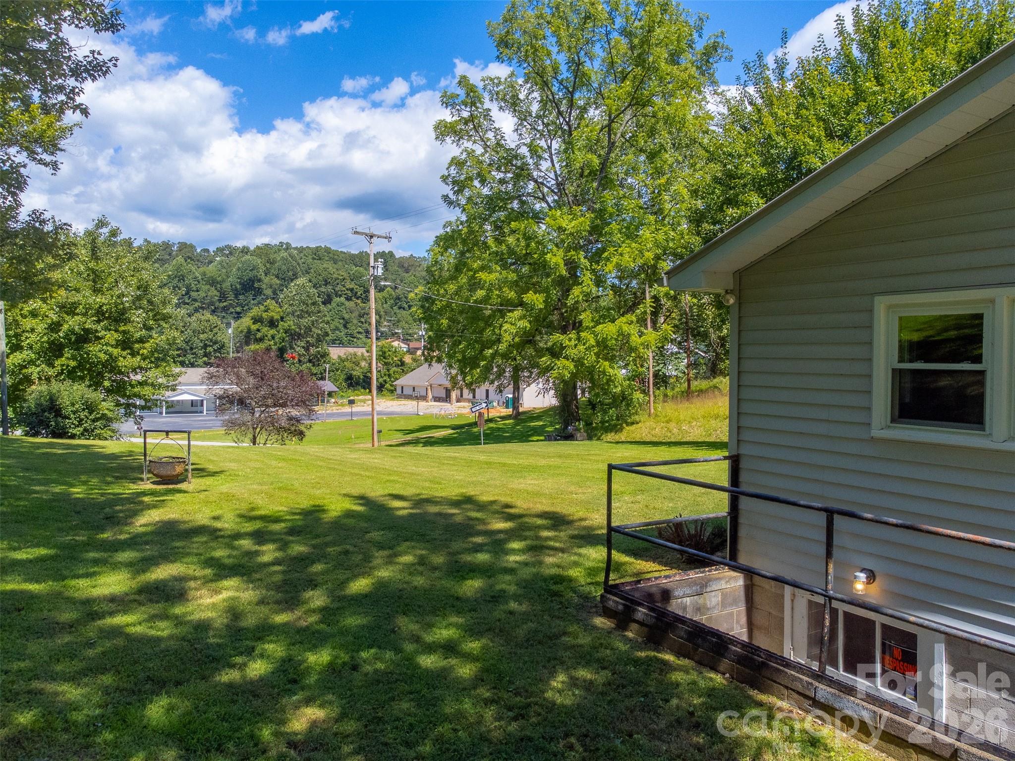 144 Cherry Street — Sylva