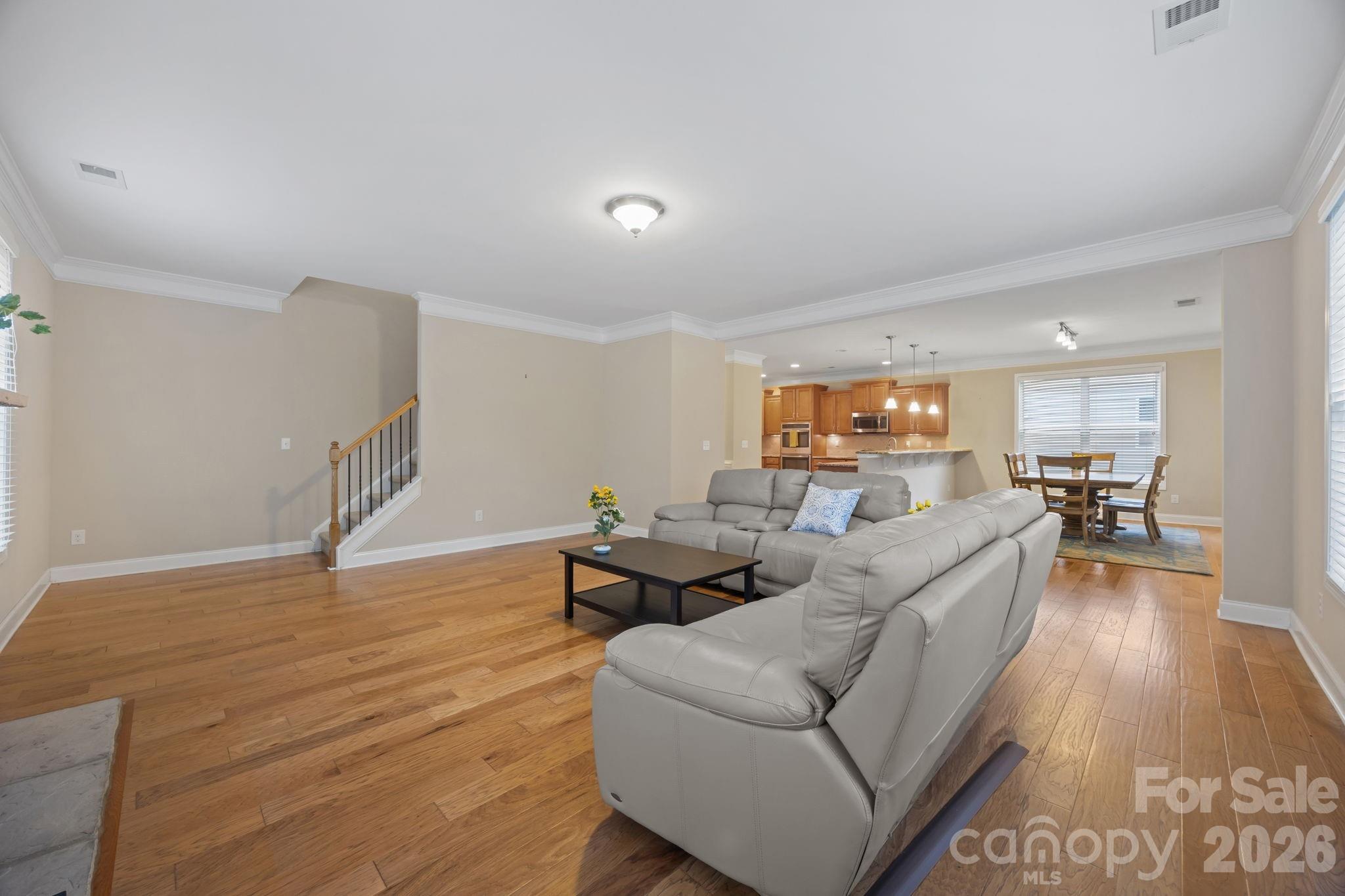 10817 Bere Island Drive — Charlotte