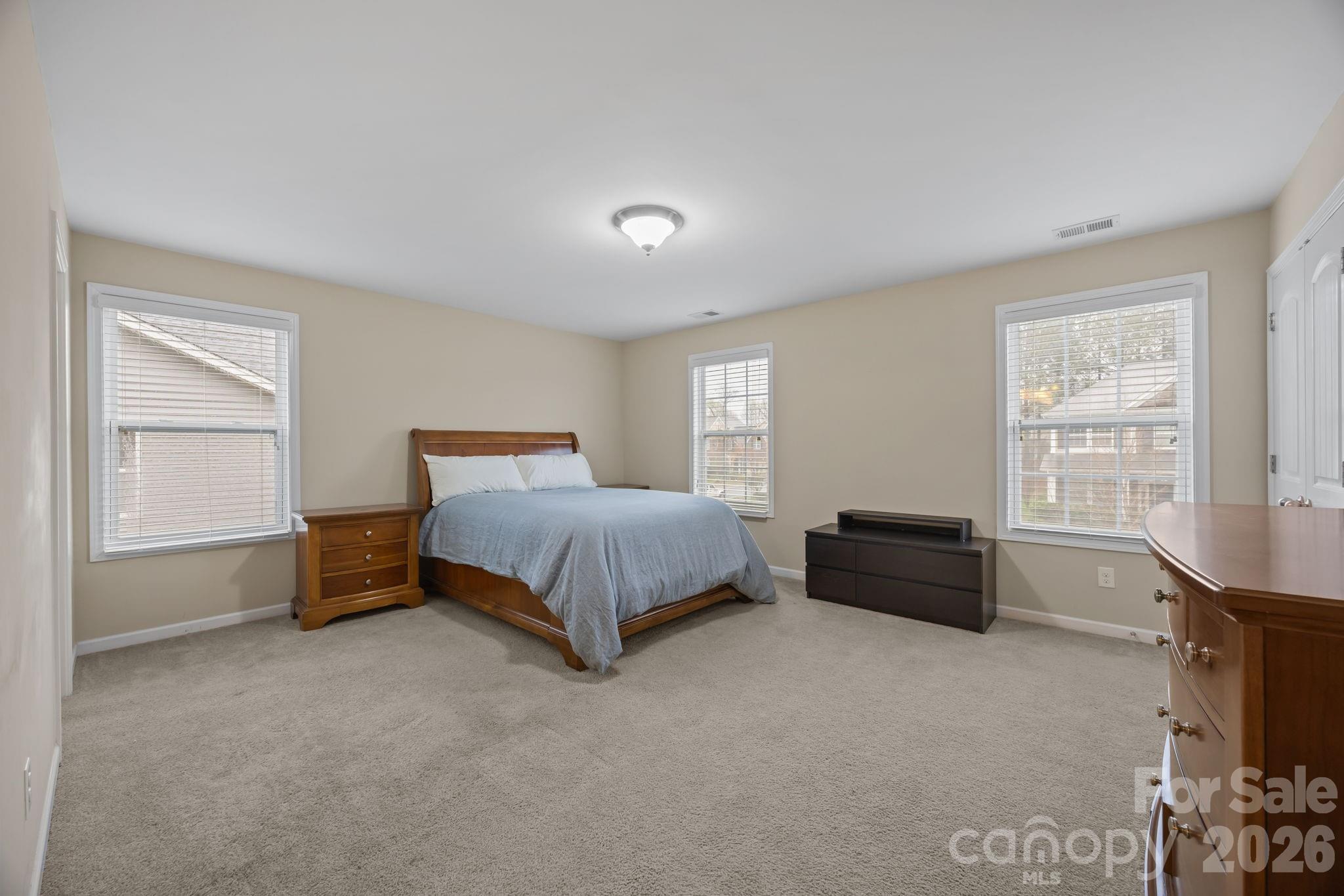 10817 Bere Island Drive — Charlotte