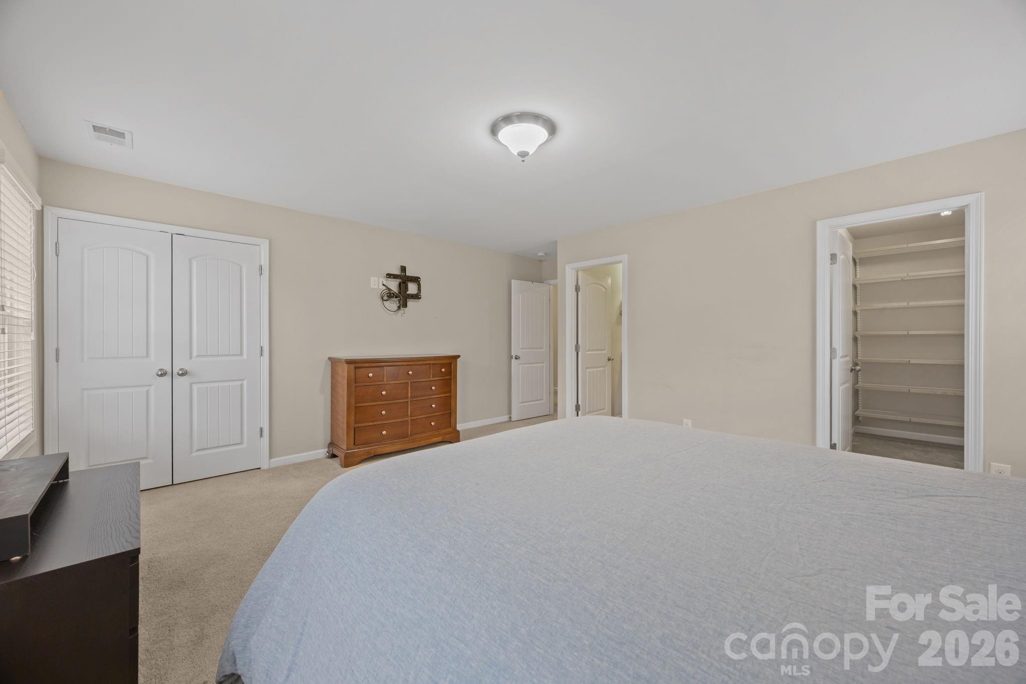 10817 Bere Island Drive — Charlotte