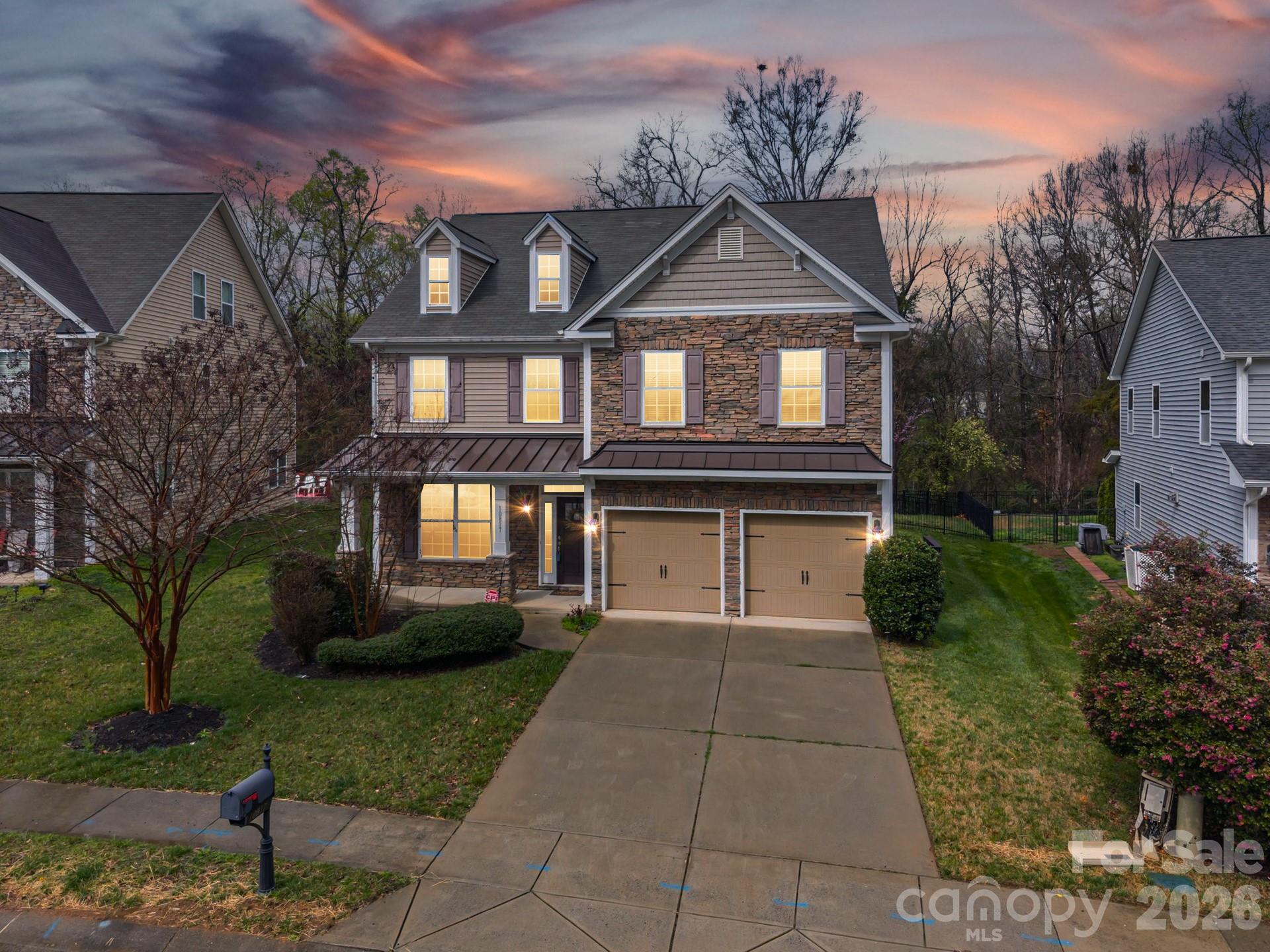 10817 Bere Island Drive — Charlotte