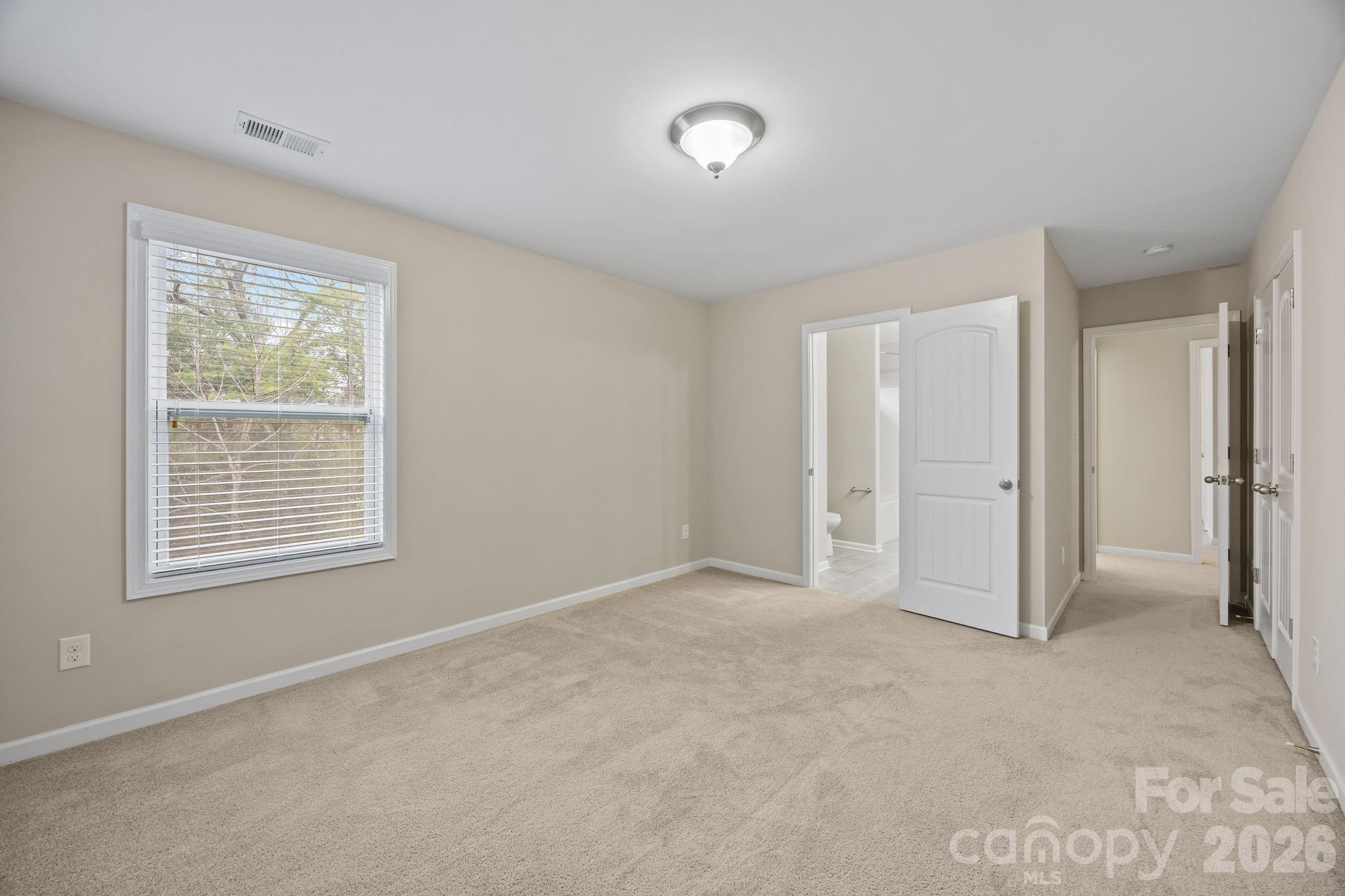 10817 Bere Island Drive — Charlotte